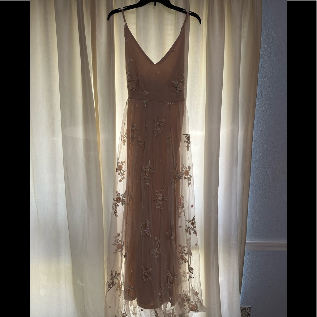 Nwt Arula Maxi Dress